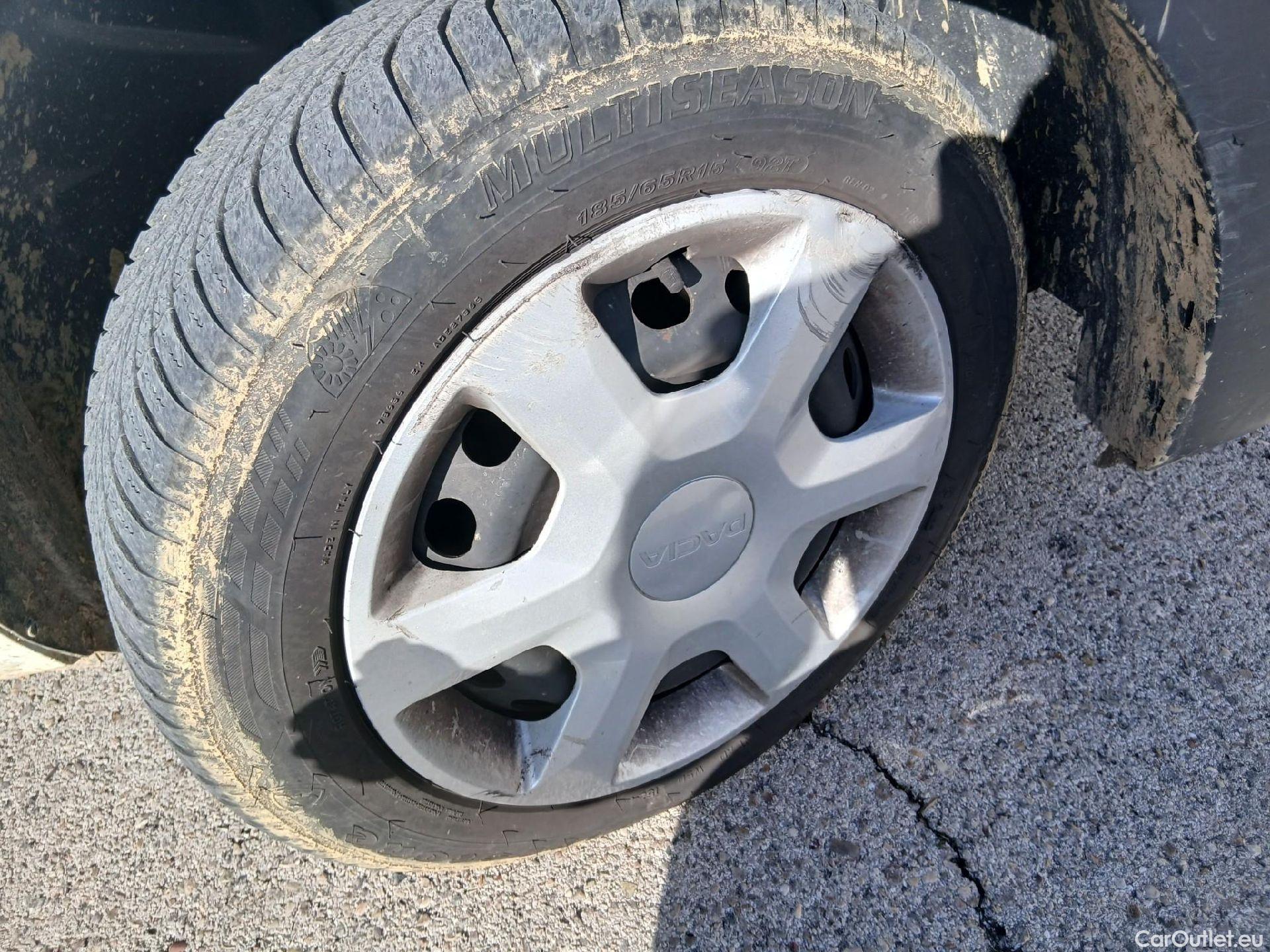  Dacia  Dokker DACIA  VU 4p 1G furgón derivado de Van Ambiance dCi 66kW (90CV) EU6 #39