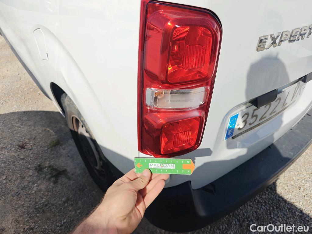  Peugeot  Expert PEUGEOT  / 2016 / 4P / furgón Furgón Premium 1.5 BlueHDi 100 Standard (AC) #11