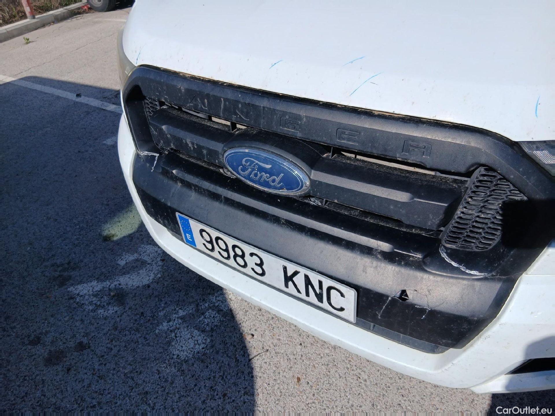  Ford  Ranger FORD  VU 4p 6G pickup 2.2 TDCi 118kW 4x4 Doble Cab. XL S/S #10