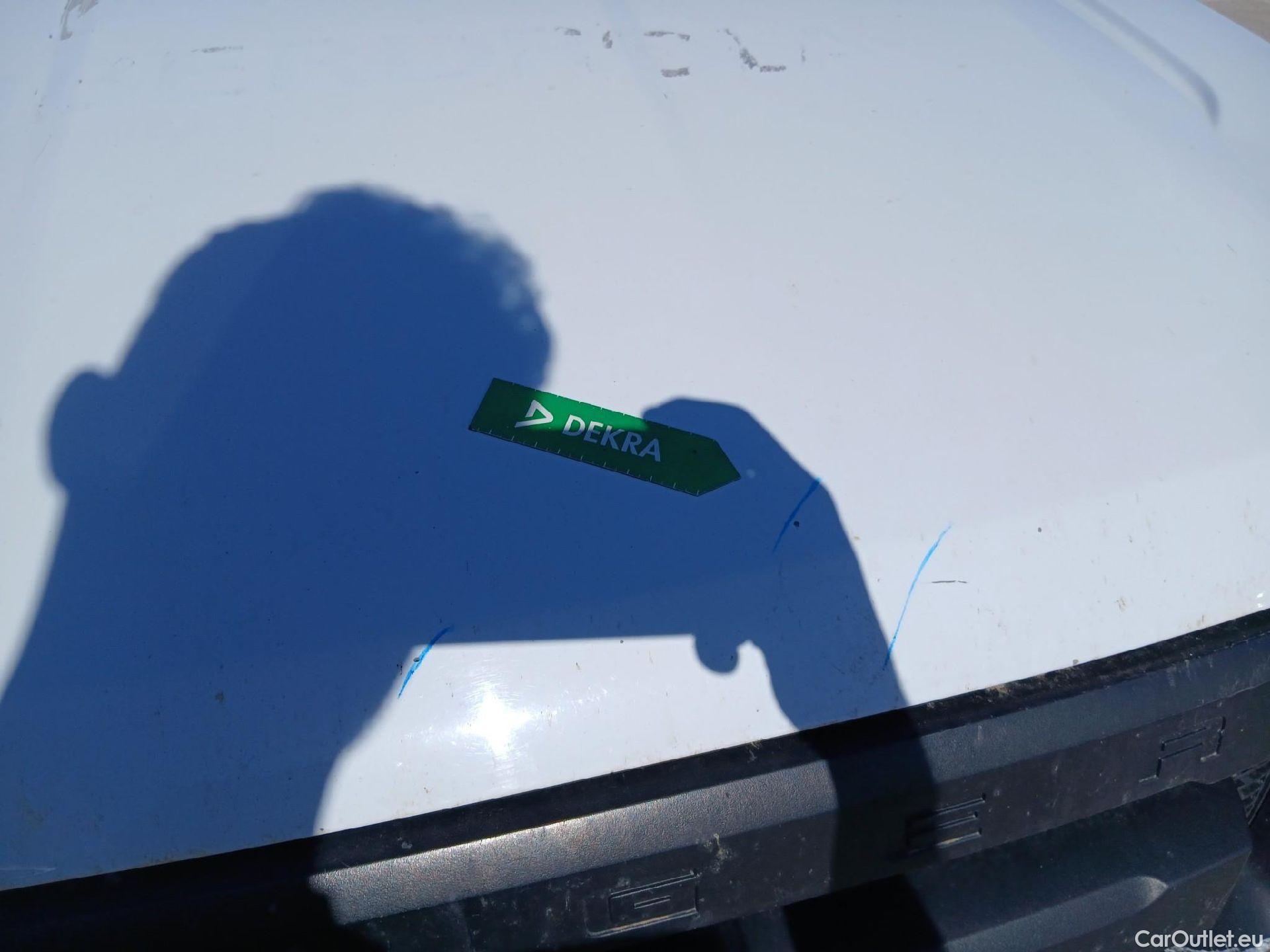  Ford  Ranger FORD  VU 4p 6G pickup 2.2 TDCi 118kW 4x4 Doble Cab. XL S/S #4