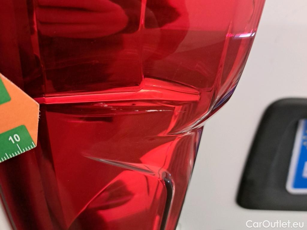  Fiat  Doblo FIAT Doblò Cargo/2015/4P/furgón derivado de turismo Cargo SX 1.3 Mjet 70 kW (95 CV) #29