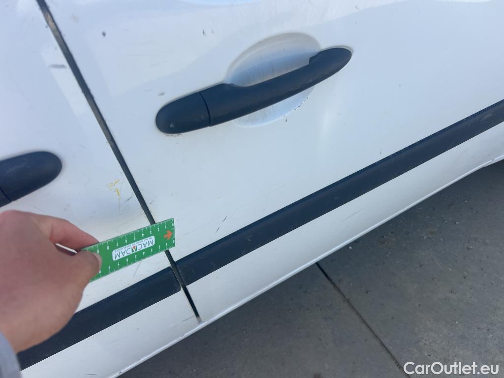  Nissan  NV200 NISSAN NV250 / 2019 / 4P / furgón 2pl 1.5dCi 70 kW (95CV) L2H1 ÓPTIMA #28