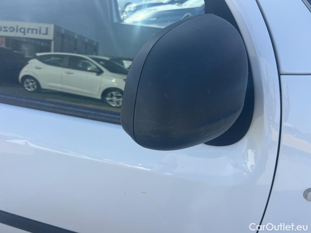  Nissan  NV200 NISSAN NV250 / 2019 / 4P / furgón 2pl 1.5dCi 70 kW (95CV) L2H1 ÓPTIMA #53