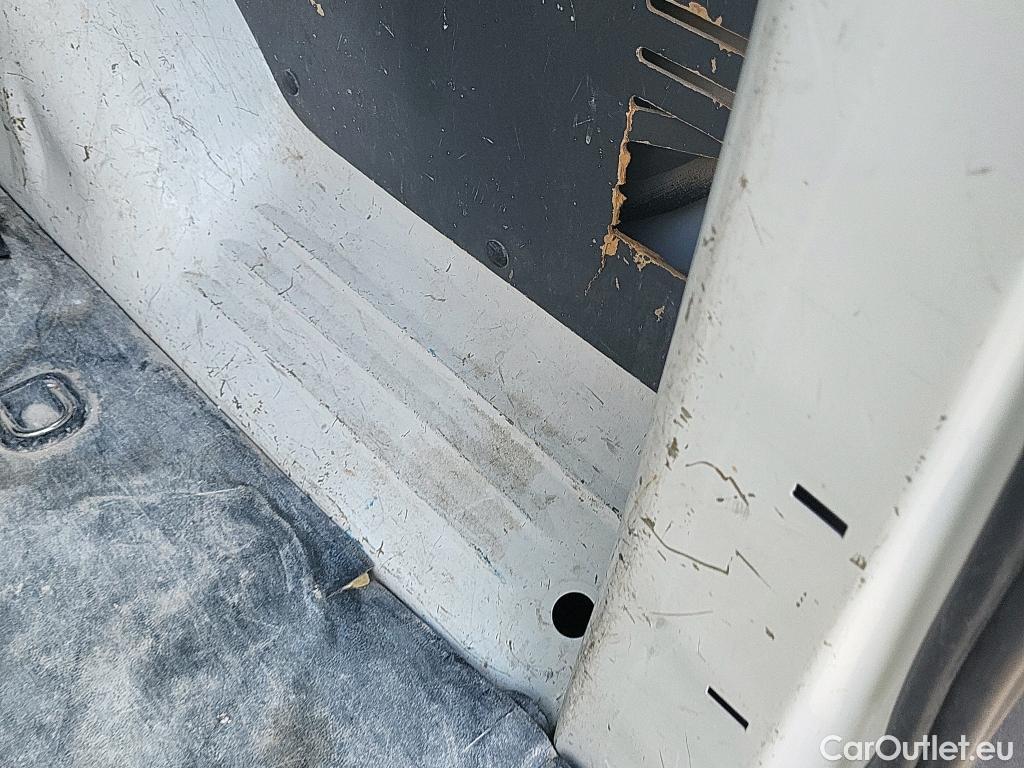  Opel  Vivaro OPEL  / 2019 / 4P / combi 1.5 Diésel 88kW (120CV) L Std Express #7