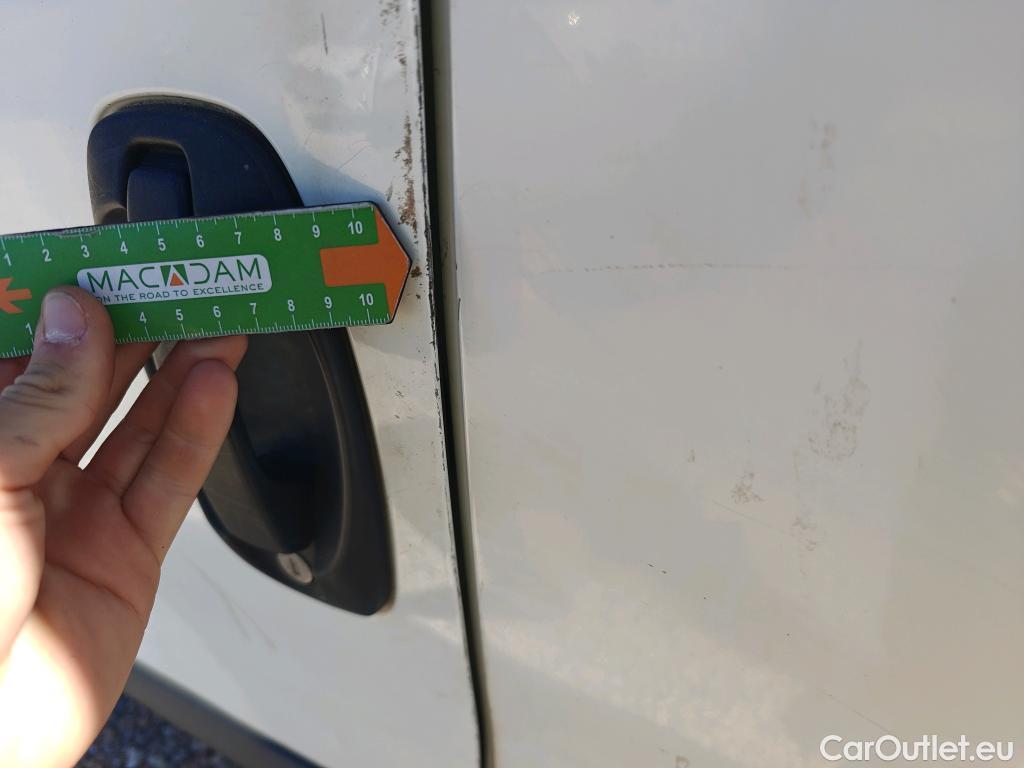  Opel  Combo OPEL  / 2012 / 3P / furgón derivado de turismo Cargo 1.3 CDTI 70kW (95CV) L1 H1 #32