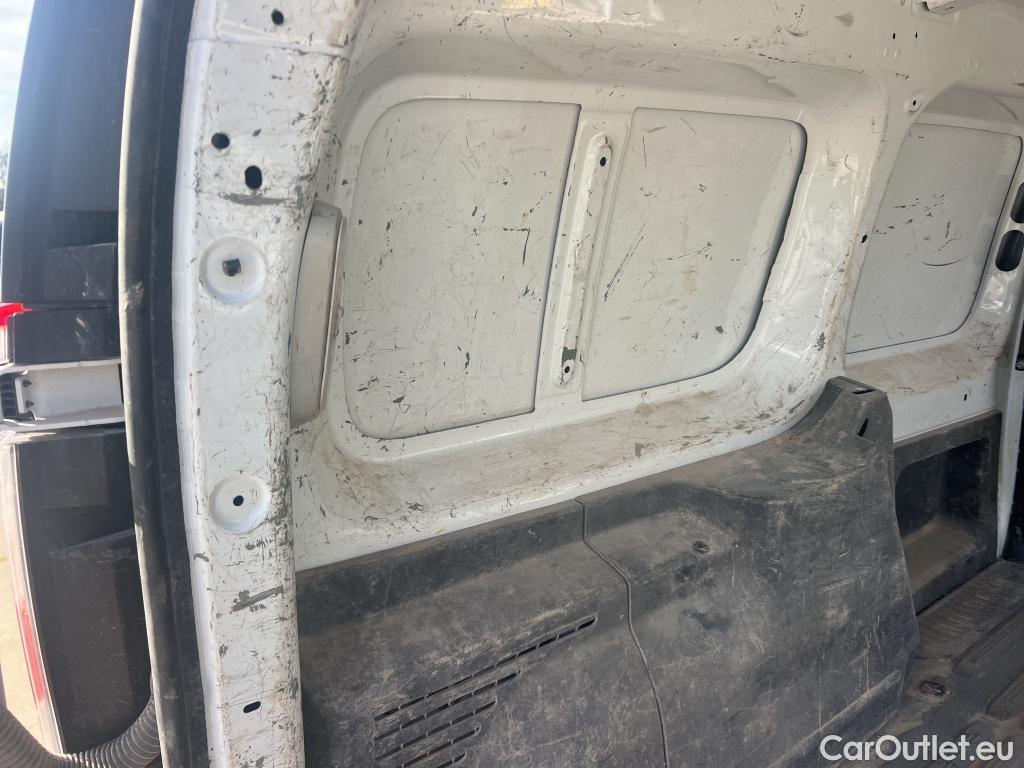  Nissan  NV200 NISSAN NV250 / 2019 / 4P / furgón 2pl 1.5dCi 70 kW (95CV) L2H1 ÓPTIMA #5