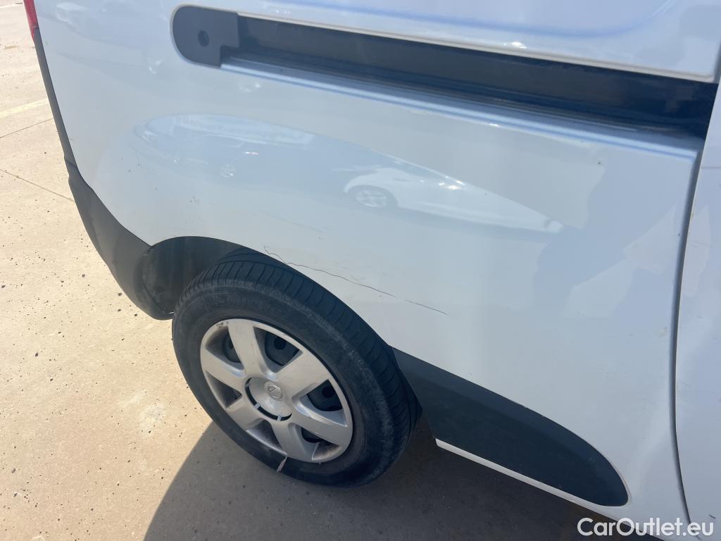  Nissan  NV200 NISSAN NV250 / 2019 / 4P / furgón 2pl 1.5dCi 70 kW (95CV) L2H1 ÓPTIMA #18