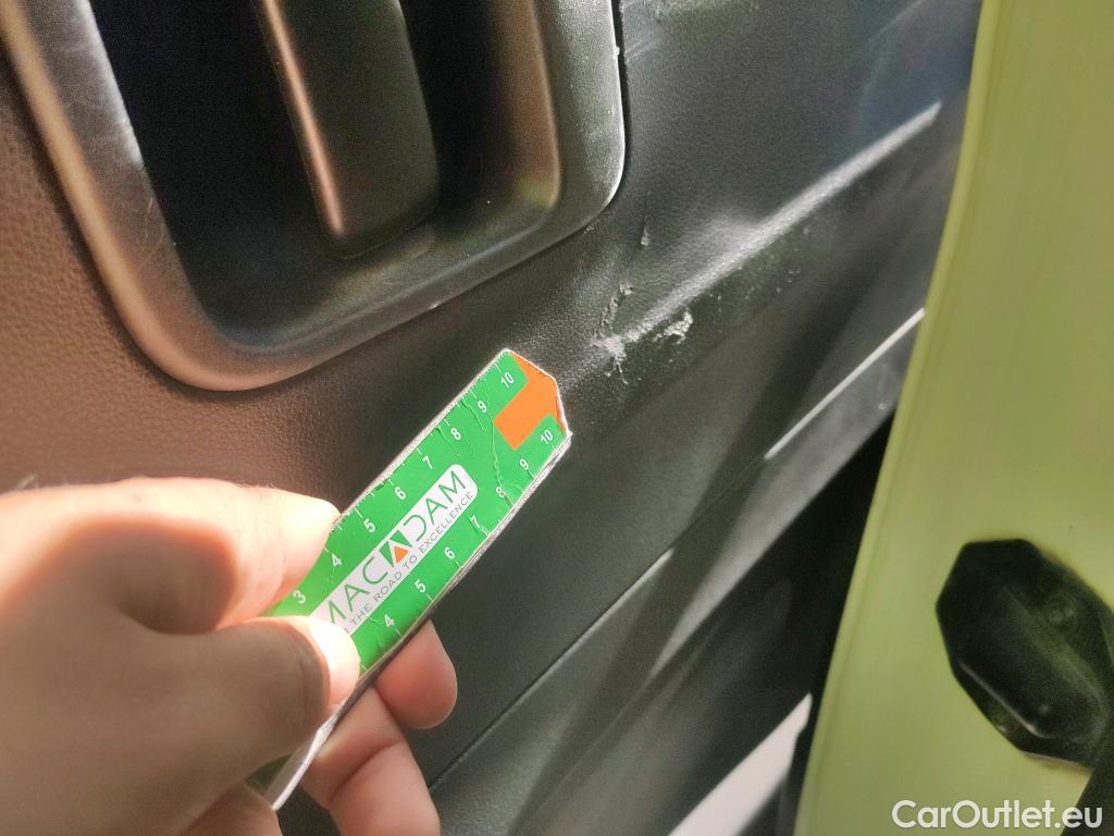  Peugeot  RIFTER PEUGEOT  / 2018 / 4P / monovolumen compacto Access Standard BlueHDi 73kW #18