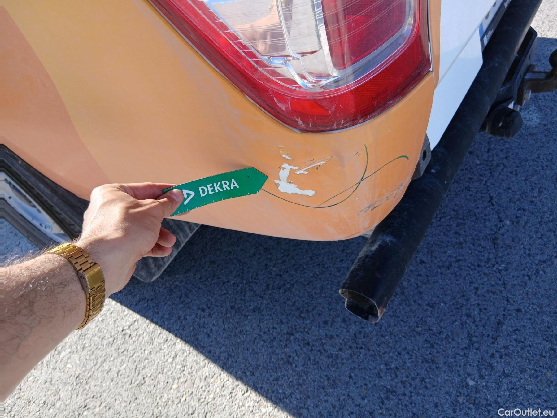  Ford  Ranger FORD  VU 4p 6G pickup 2.2 TDCi 118kW 4x4 Doble Cab. XL S/S #27