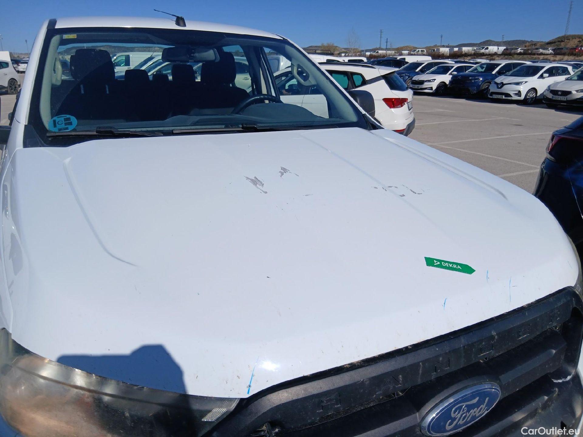  Ford  Ranger FORD  VU 4p 6G pickup 2.2 TDCi 118kW 4x4 Doble Cab. XL S/S #5