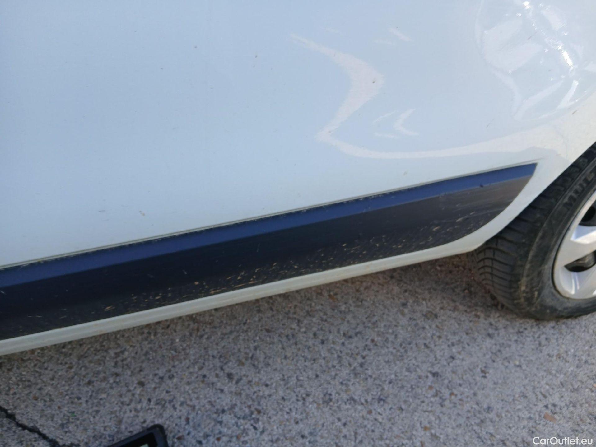  Dacia  Dokker DACIA  VU 4p 1G furgón derivado de Van Ambiance dCi 66kW (90CV) EU6 #12