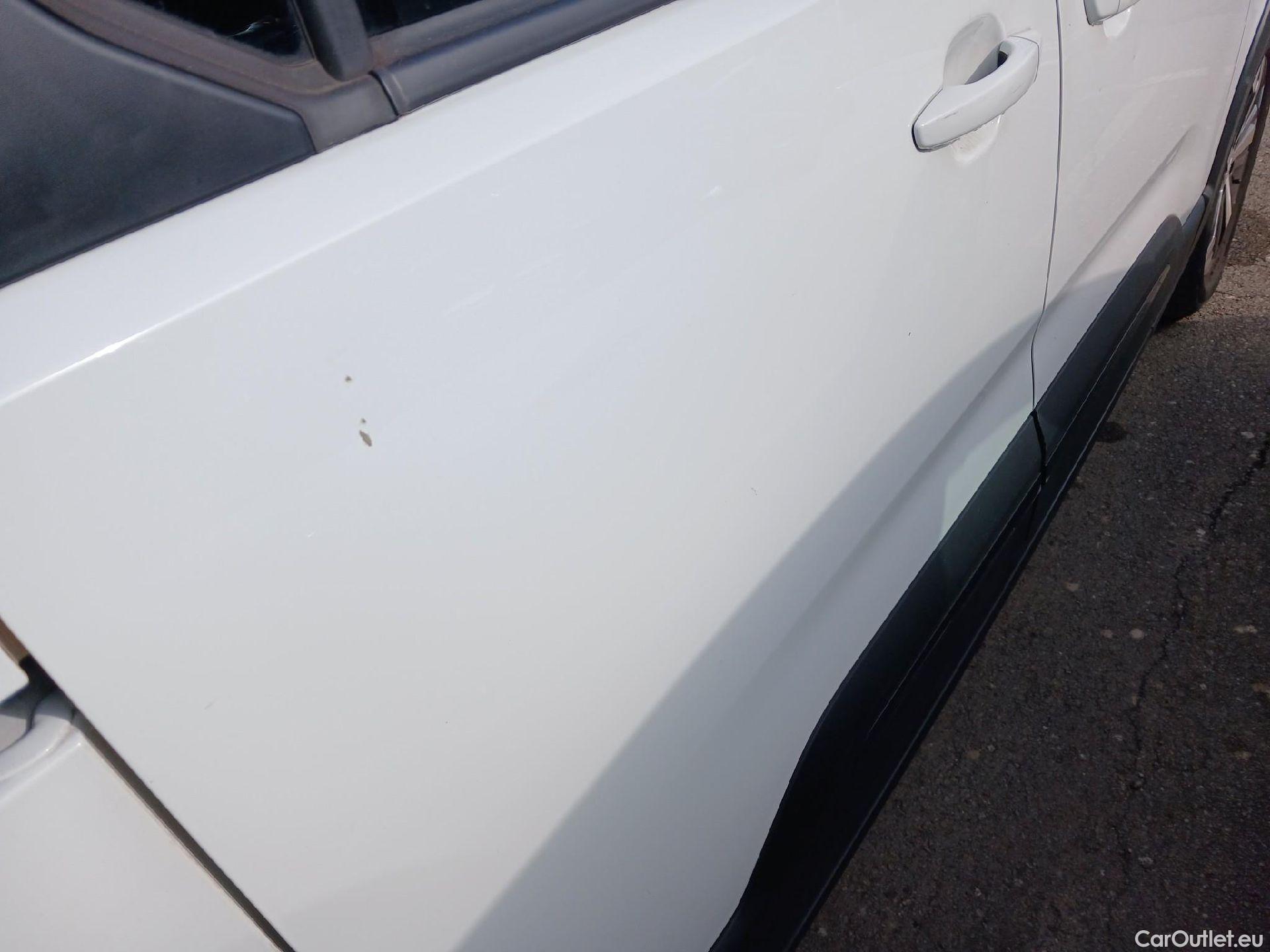  Peugeot  RIFTER PEUGEOT  / 2018 / 5P / monovolumen compacto GT Line Standard BlueHDi 96kW #21