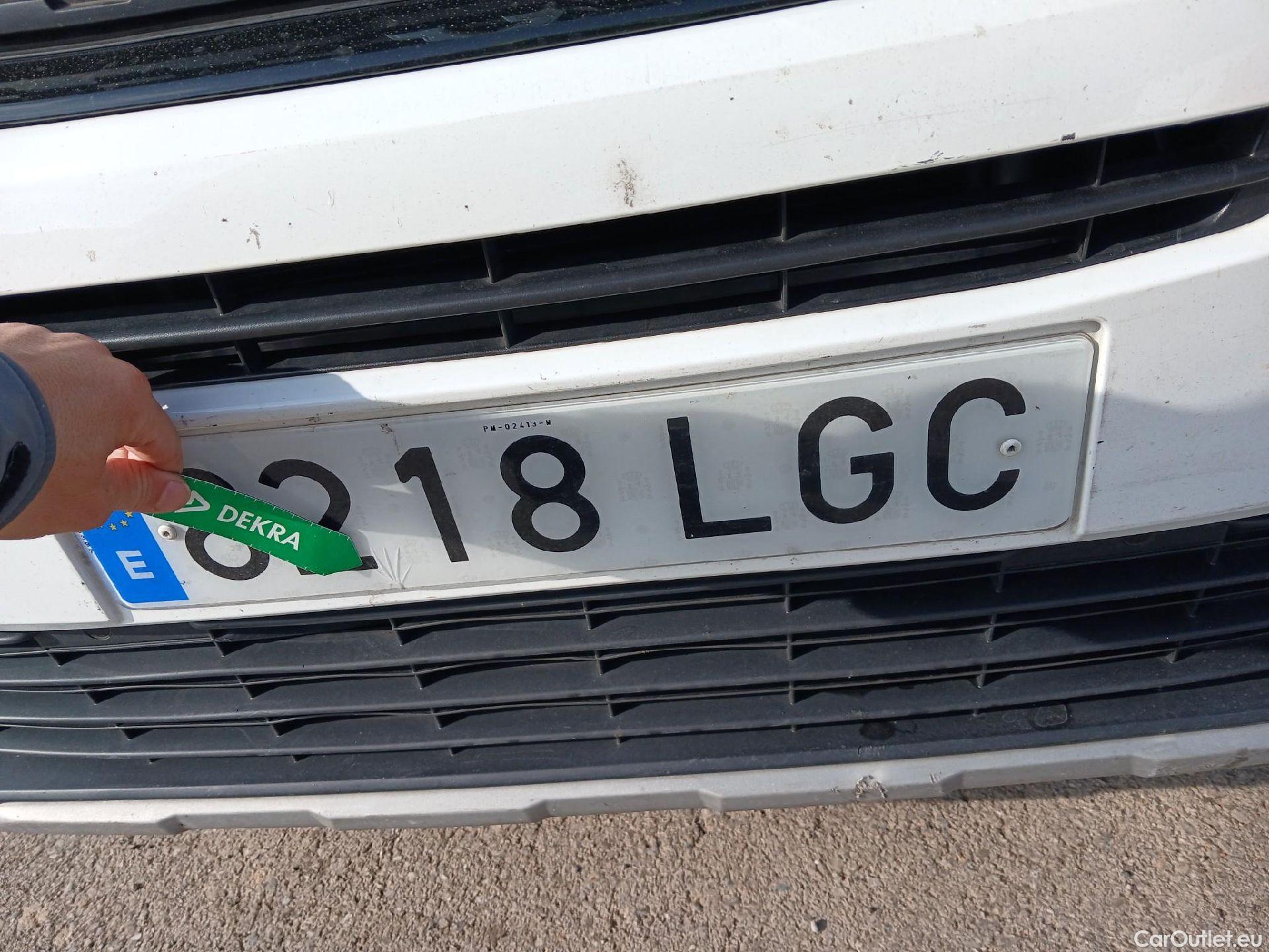  Peugeot  RIFTER PEUGEOT  / 2018 / 5P / monovolumen compacto GT Line Standard BlueHDi 96kW #5