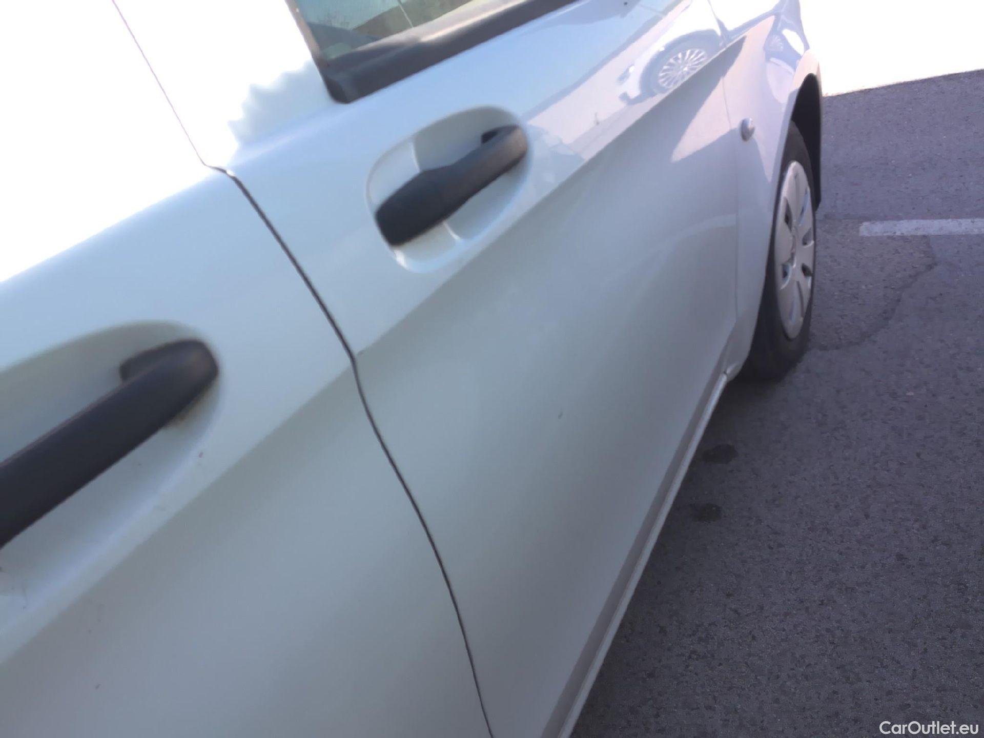  Mercedes  Vito  Furgón 109/110/111/114 CDI FWD Larga (447.603) 1.7 135CV MT6 E6dT #38