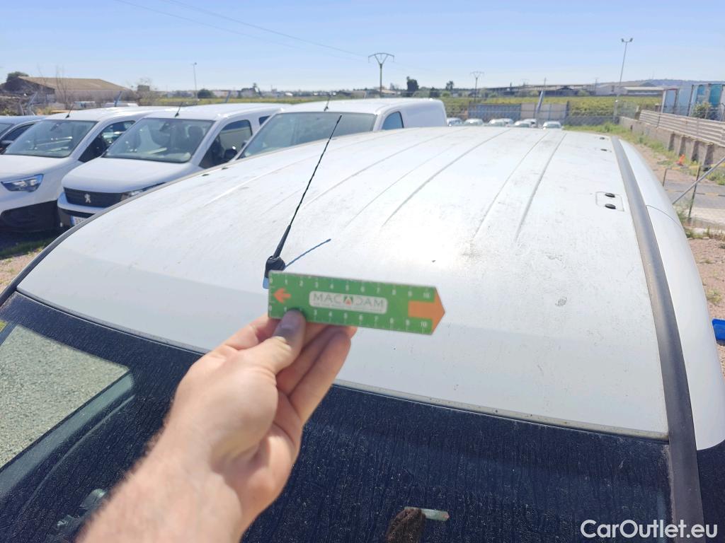  Opel  Combo OPEL  / 2012 / 3P / furgón derivado de turismo Cargo 1.3 CDTI 70kW (95CV) L1 H1 #40