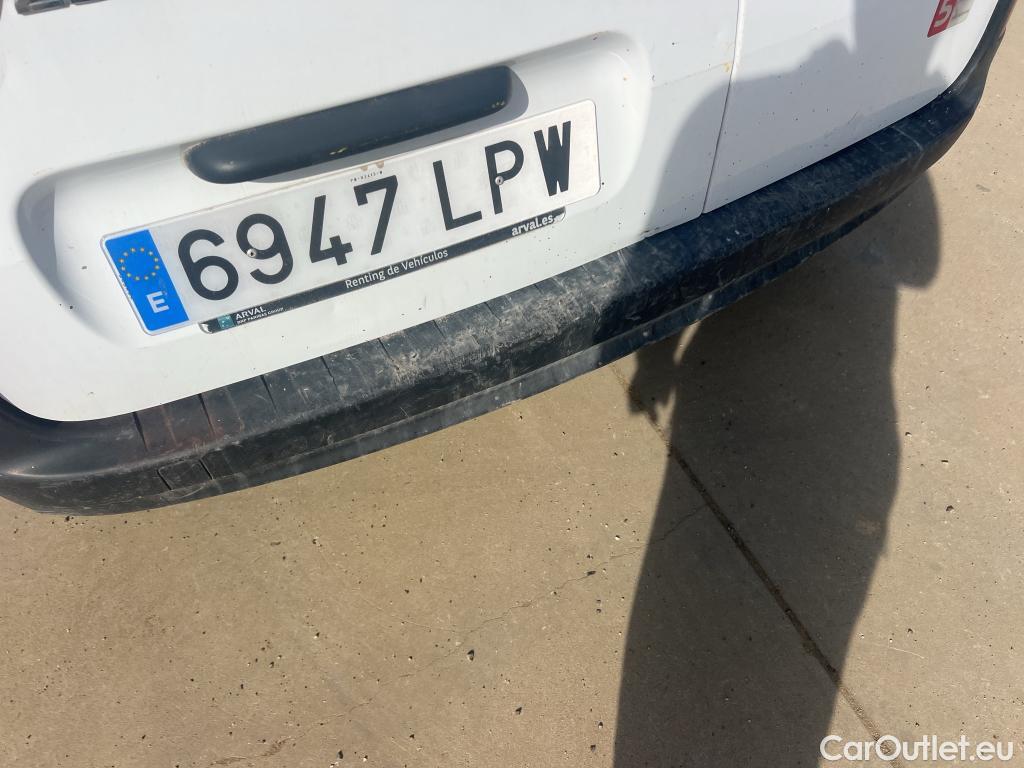  Nissan  NV200 NISSAN NV250 / 2019 / 4P / furgón 2pl 1.5dCi 70 kW (95CV) L2H1 ÓPTIMA #36