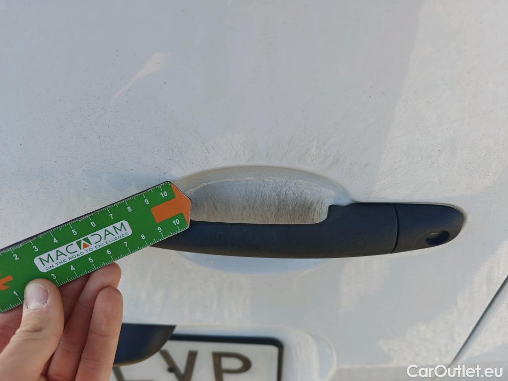  Renault  Kangoo RENAULT  Furgón/2013/3P/furgón derivado de turismo Profesional Blue dCi 59 kW (80CV) #31