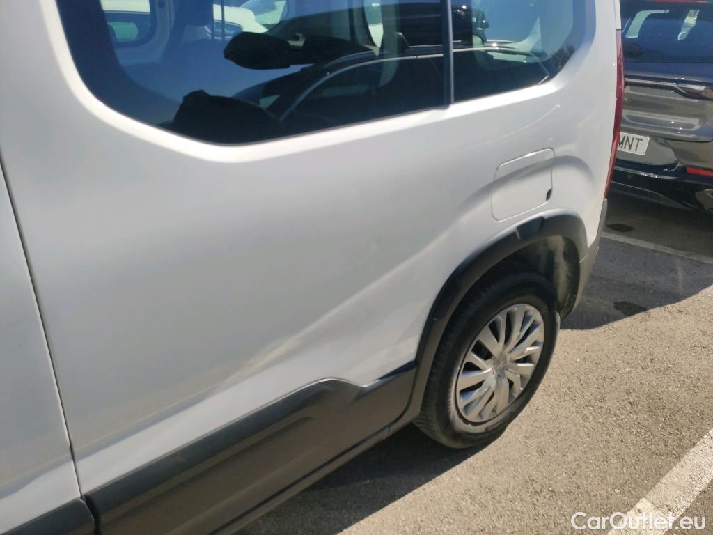  Peugeot  RIFTER PEUGEOT  / 2018 / 4P / monovolumen compacto Access Standard BlueHDi 73kW #38