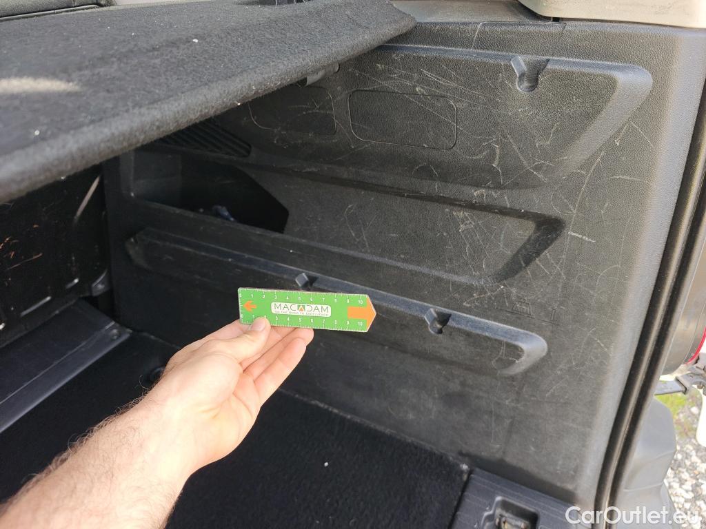  Peugeot  RIFTER PEUGEOT  / 2018 / 5P / monovolumen compacto Active Long BlueHDi 73kW #4