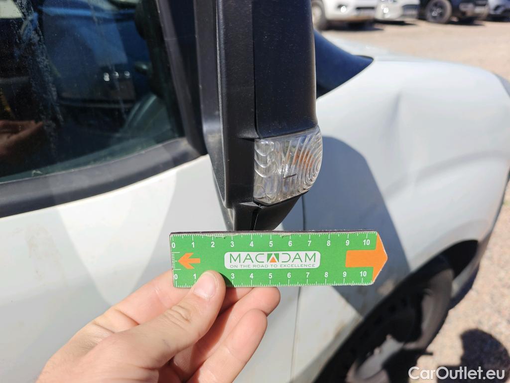  Opel  Combo OPEL  / 2012 / 3P / furgón derivado de turismo Cargo 1.3 CDTI 70kW (95CV) L1 H1 #59