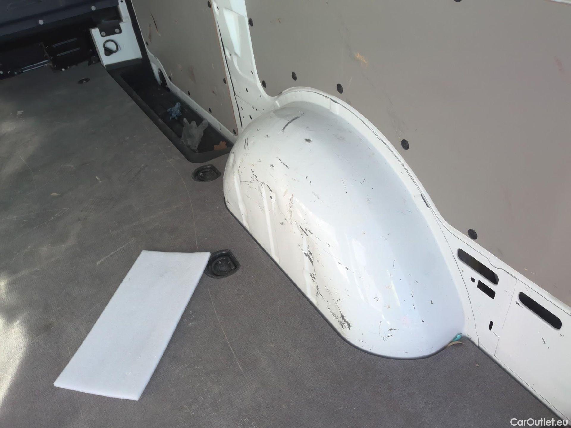  Mercedes  Vito  Furgón 109/110/111/114 CDI FWD Larga (447.603) 1.7 135CV MT6 E6dT #7