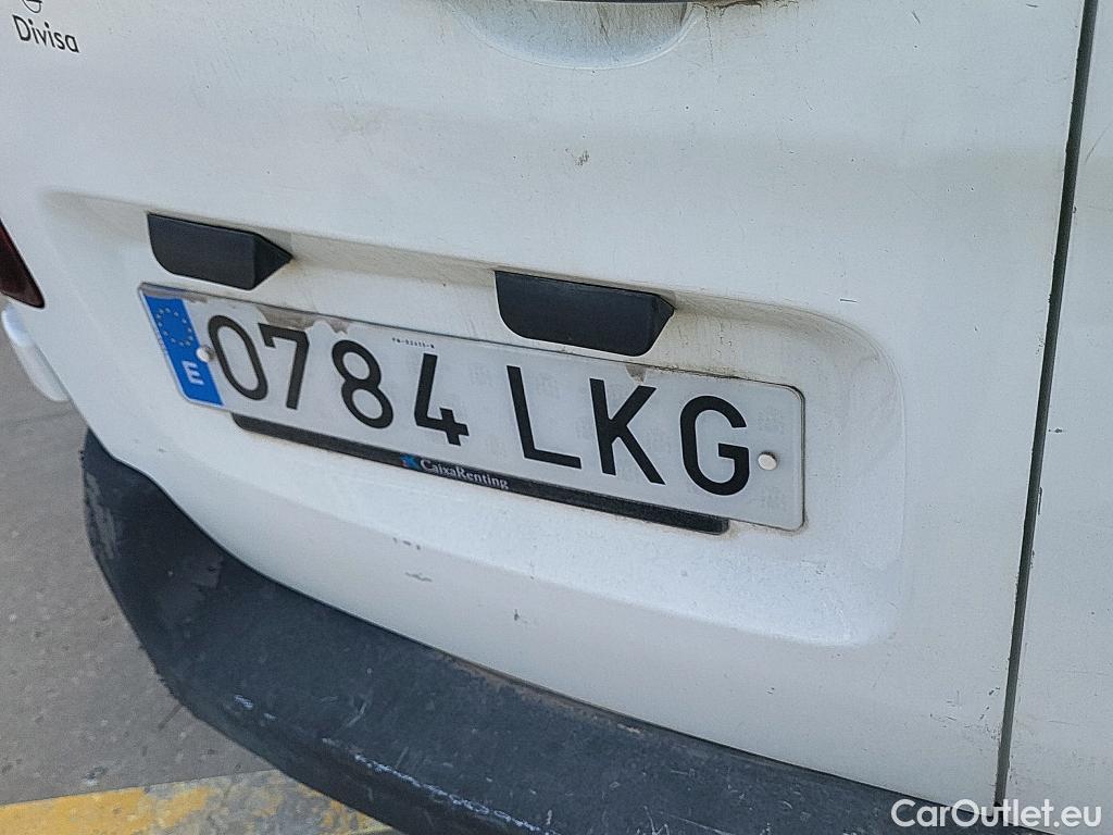  Opel  Vivaro OPEL  / 2019 / 4P / furgón 1.5 Diésel 74kW (100CV) M Std Express (CX) #47