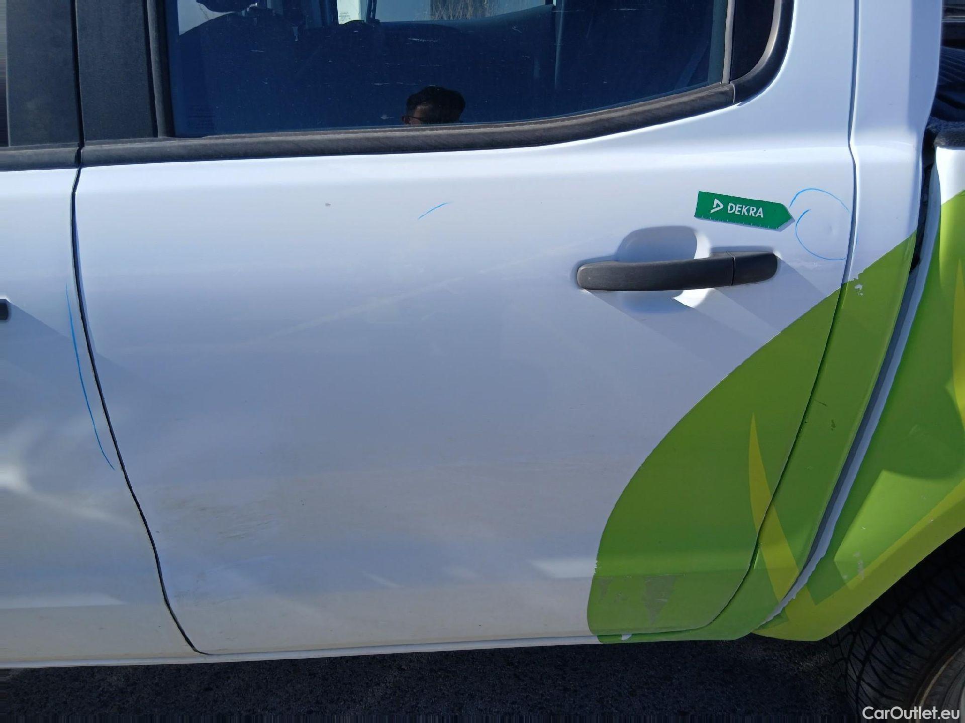  Ford  Ranger FORD  VU 4p 6G pickup 2.2 TDCi 118kW 4x4 Doble Cab. XL S/S #22