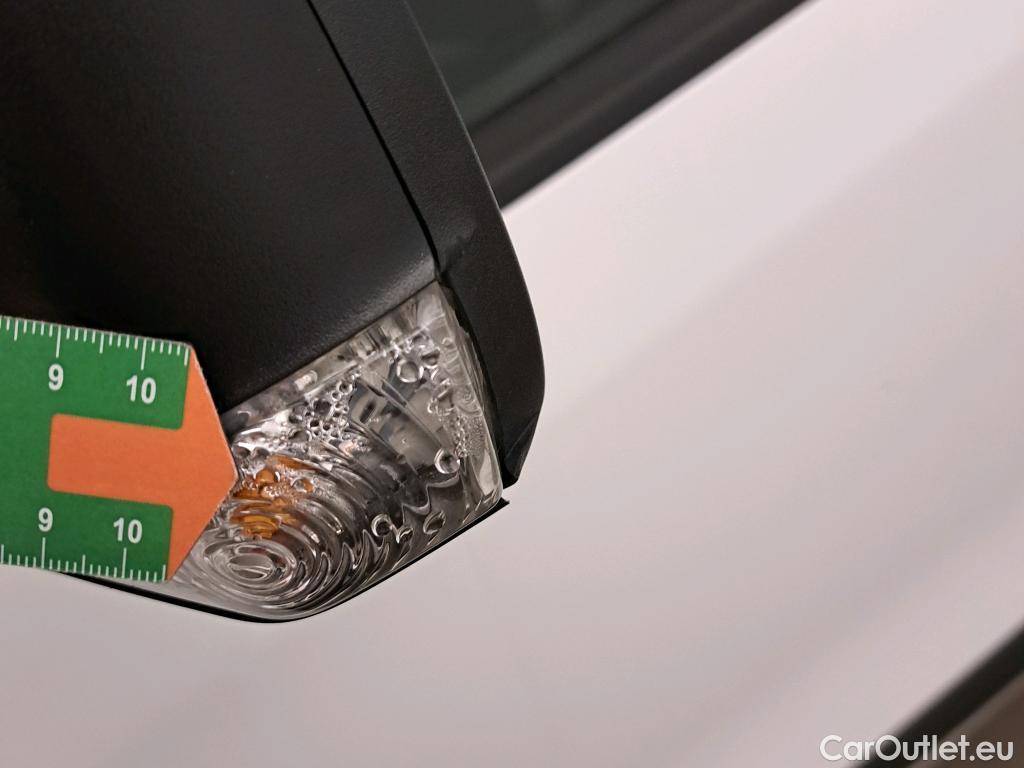  Fiat  Doblo FIAT Doblò Cargo/2015/4P/furgón derivado de turismo Cargo SX 1.3 Mjet 70 kW (95 CV) #21