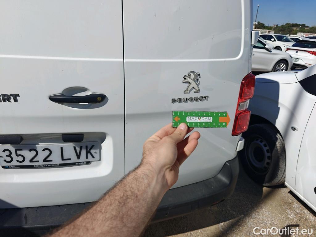  Peugeot  Expert PEUGEOT  / 2016 / 4P / furgón Furgón Premium 1.5 BlueHDi 100 Standard (AC) #18