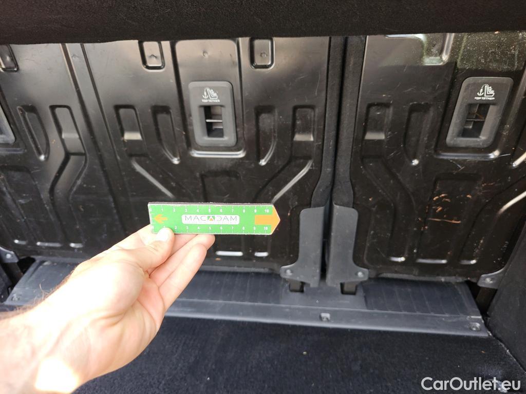  Peugeot  RIFTER PEUGEOT  / 2018 / 5P / monovolumen compacto Active Long BlueHDi 73kW #46