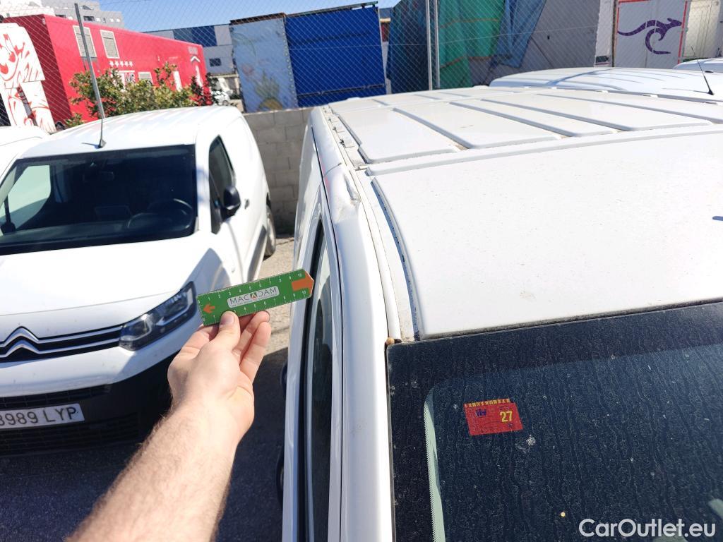  Peugeot  Expert PEUGEOT  / 2016 / 4P / furgón Furgón Premium 1.5 BlueHDi 100 Standard (AC) #13