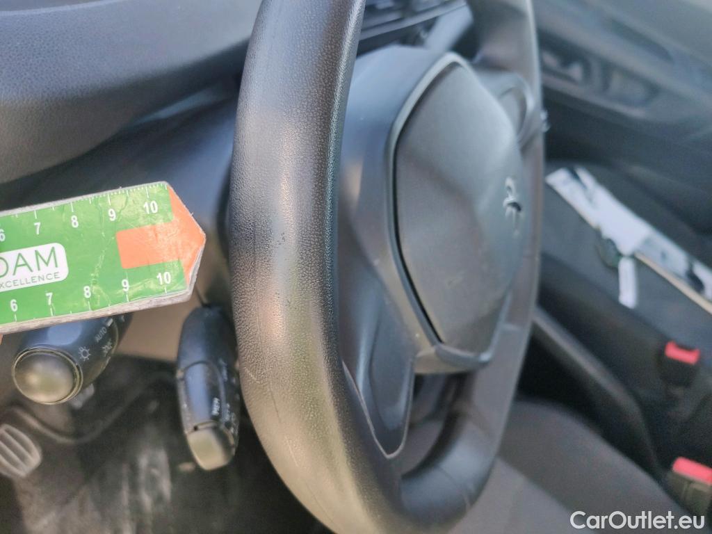  Peugeot  RIFTER PEUGEOT  / 2018 / 4P / monovolumen compacto Access Standard BlueHDi 73kW #31