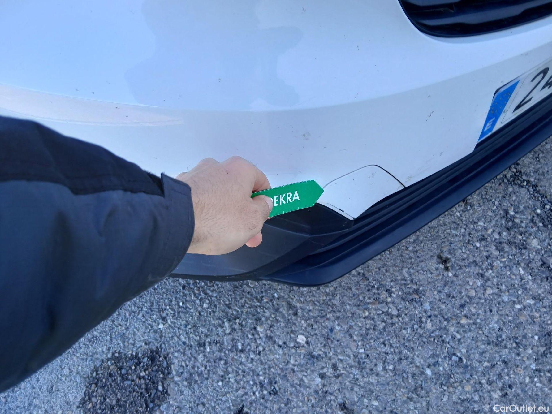  Opel  Combo OPEL  / 2018 / 3P / furgón derivado de turismo 1.5 TD 75kW (100CV) Express L H1 650kg #2