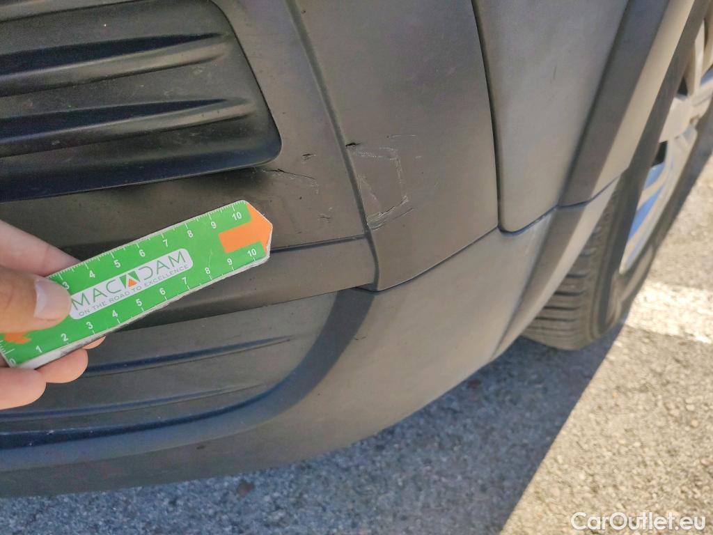  Peugeot  RIFTER PEUGEOT  / 2018 / 4P / monovolumen compacto Access Standard BlueHDi 73kW #29