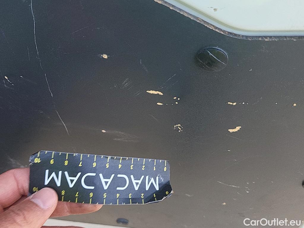  Opel  Vivaro OPEL  / 2019 / 4P / combi 1.5 Diésel 88kW (120CV) L Std Express #32