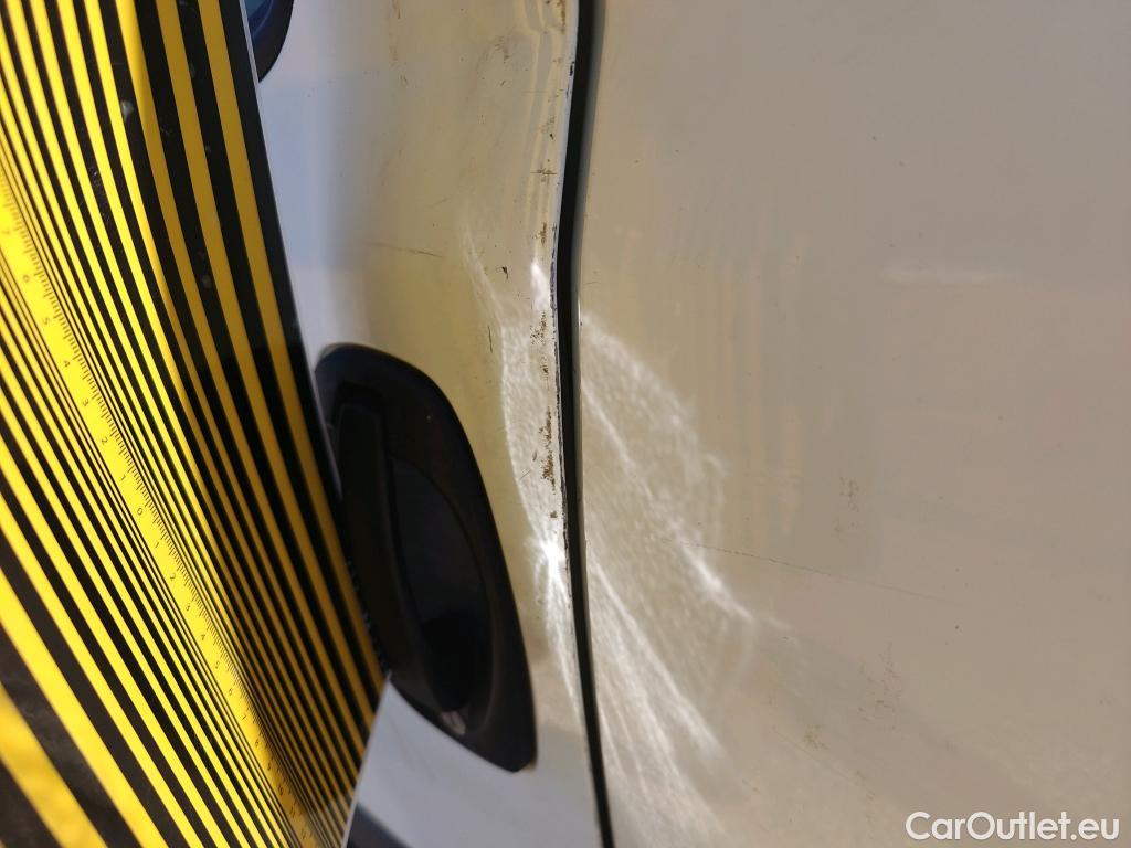  Opel  Combo OPEL  / 2012 / 3P / furgón derivado de turismo Cargo 1.3 CDTI 70kW (95CV) L1 H1 #31