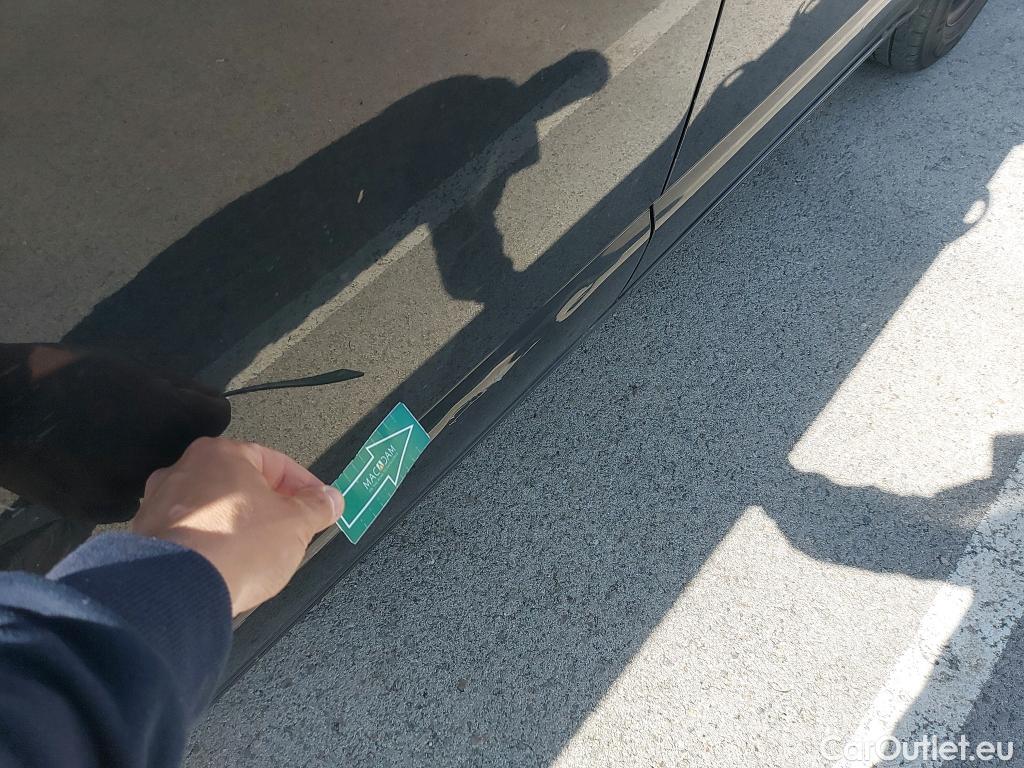  Land Rover  Discovery VOLKSWAGEN Transporter / 2020 / 4P / furgón Furgón Corto TN 2.0 TDI 81kW (110CV) #5