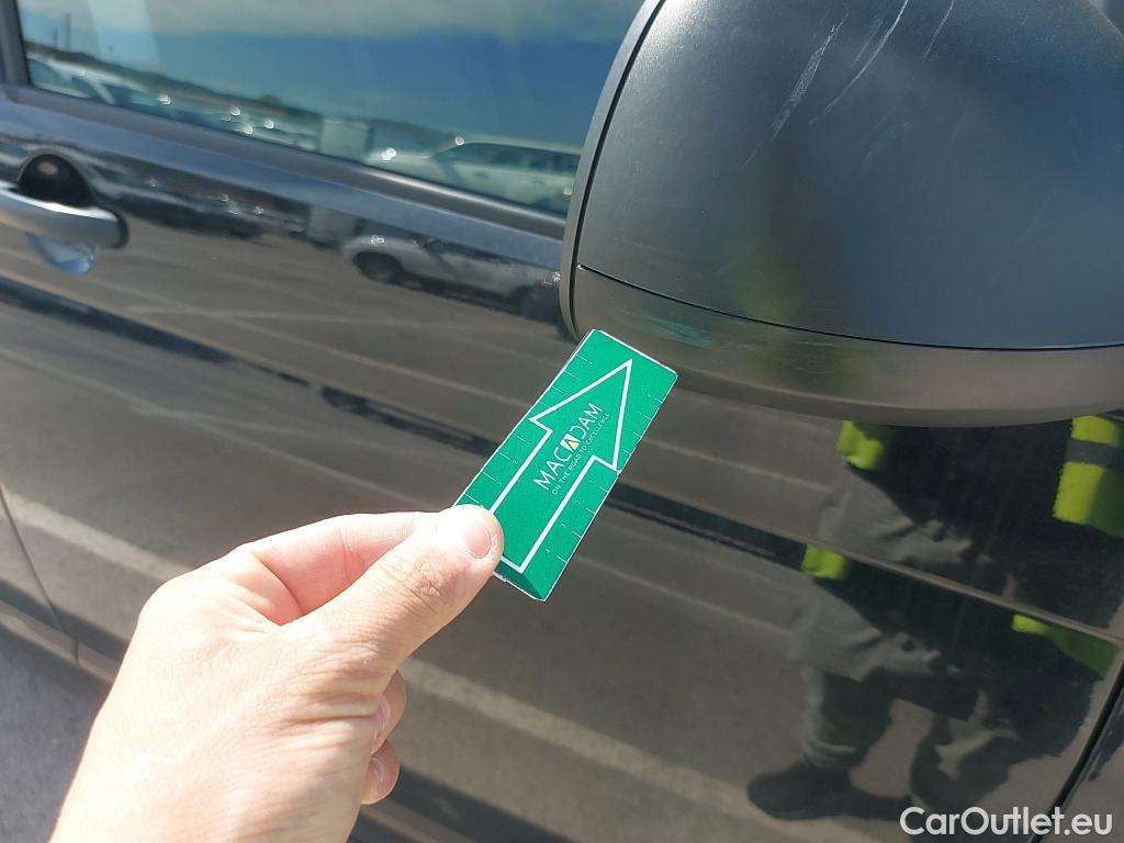  Land Rover  Discovery VOLKSWAGEN Transporter / 2020 / 4P / furgón Furgón Corto TN 2.0 TDI 81kW (110CV) #37