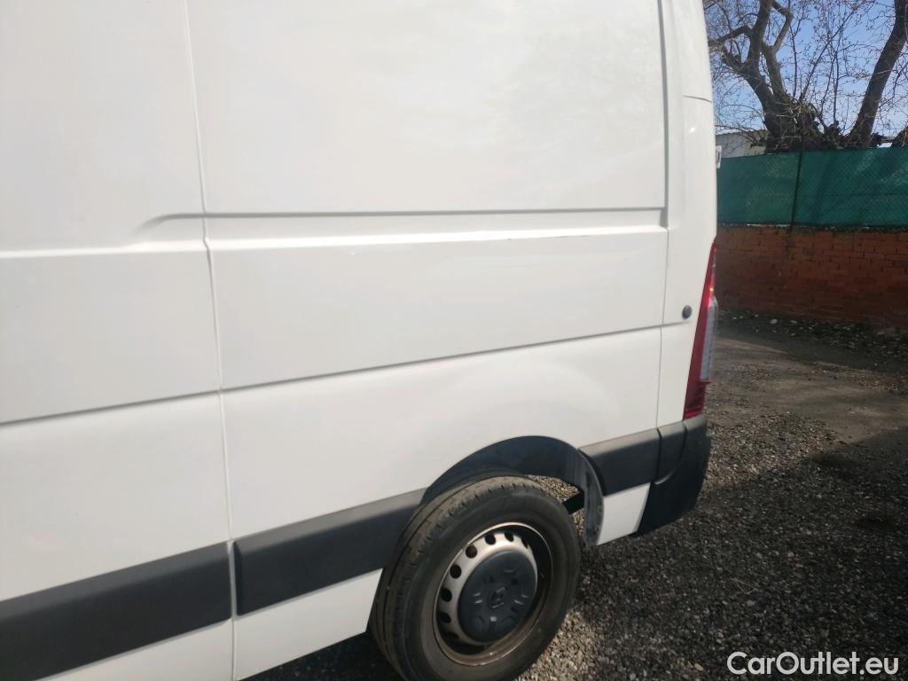  Renault  Master RENAULT  / 2019 / 4P / furgón Furgón T L2H2 3500 Bl dCi 81kW (110CV) #11