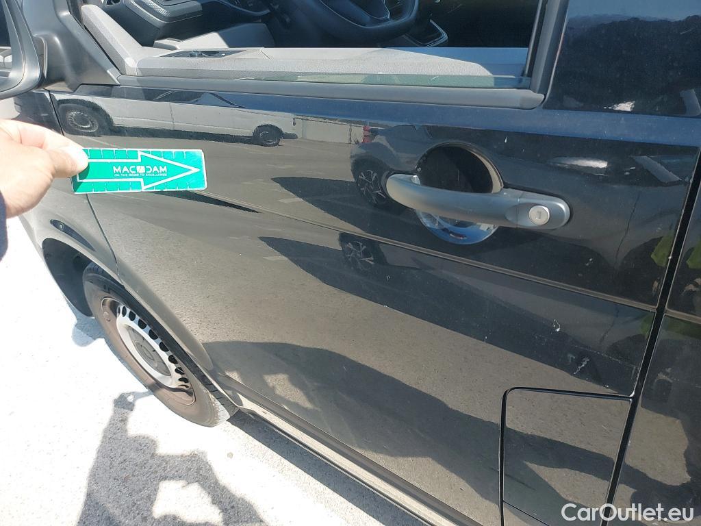  Land Rover  Discovery VOLKSWAGEN Transporter / 2020 / 4P / furgón Furgón Corto TN 2.0 TDI 81kW (110CV) #18