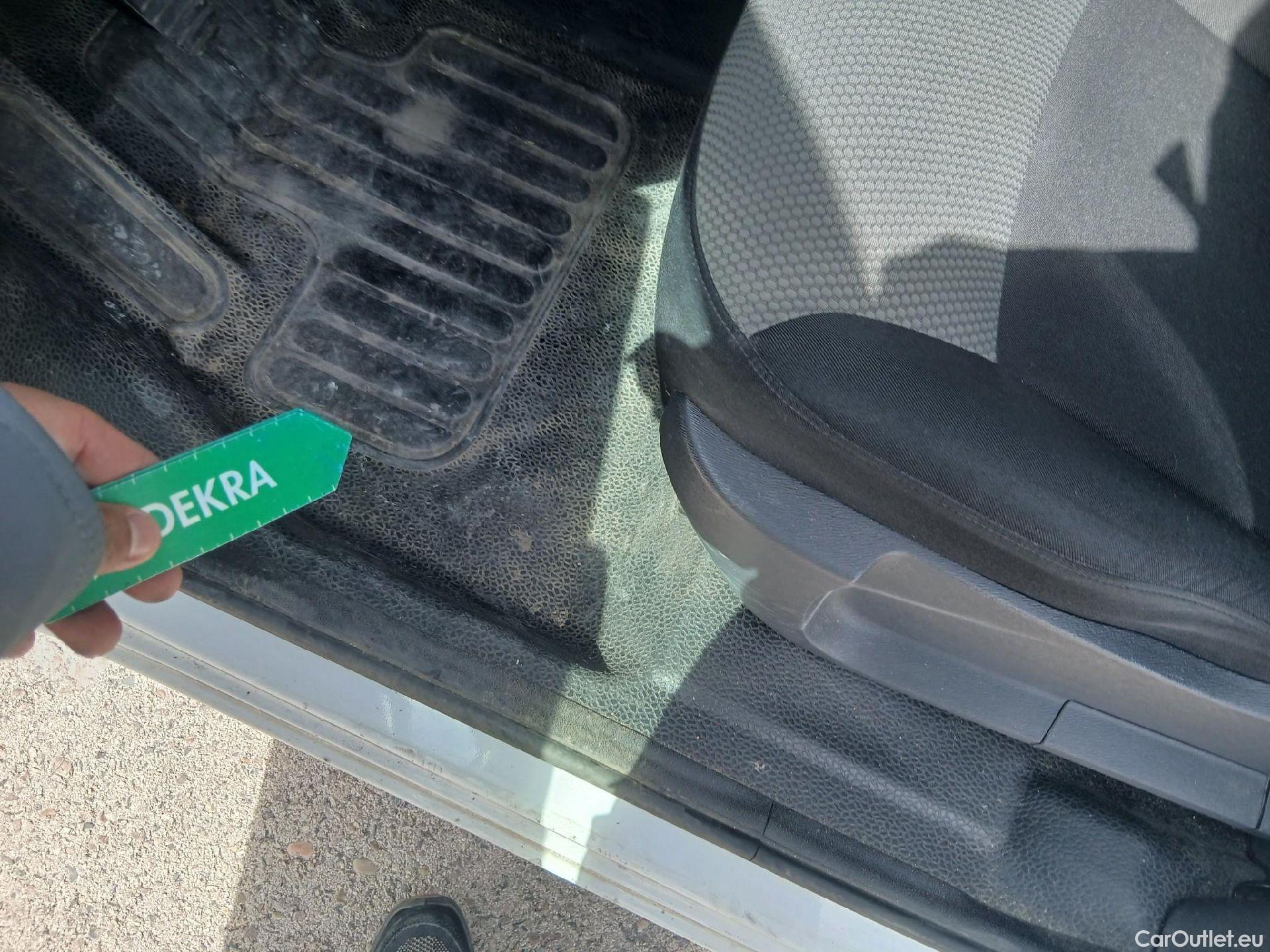  Renault  Kangoo RENAULT  Combi / 2013 / 4P / combi Profes. M1-AF Blue dCi 70 kW(95 CV) -SS) #12