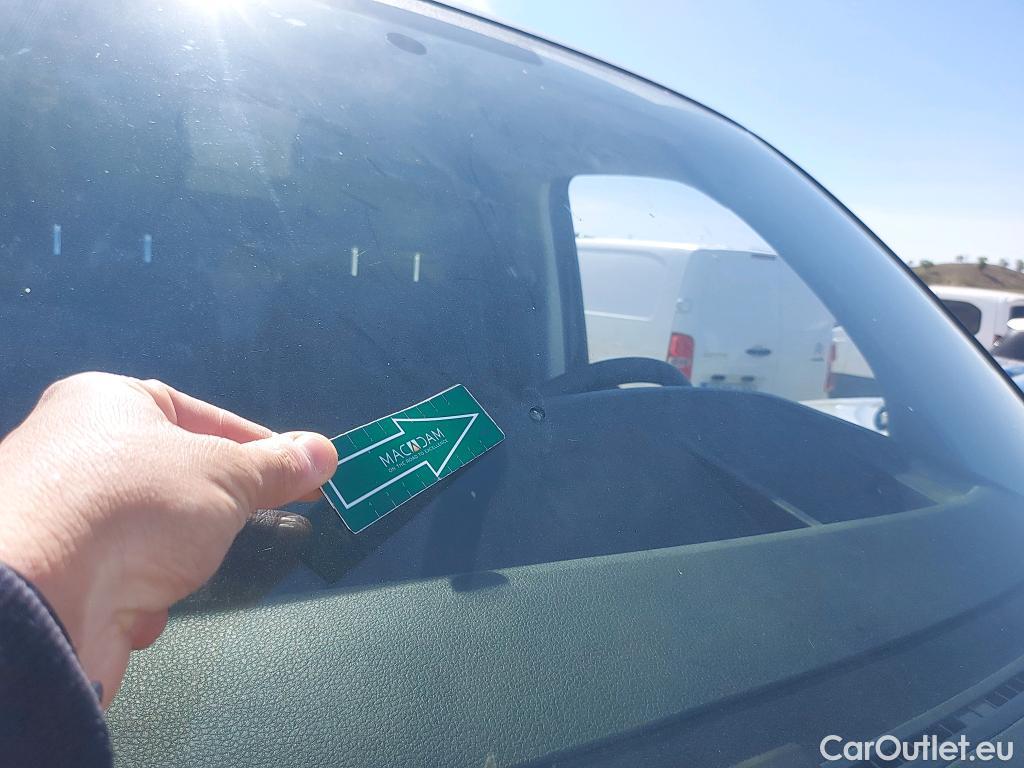  Land Rover  Discovery VOLKSWAGEN Transporter / 2020 / 4P / furgón Furgón Corto TN 2.0 TDI 81kW (110CV) #25