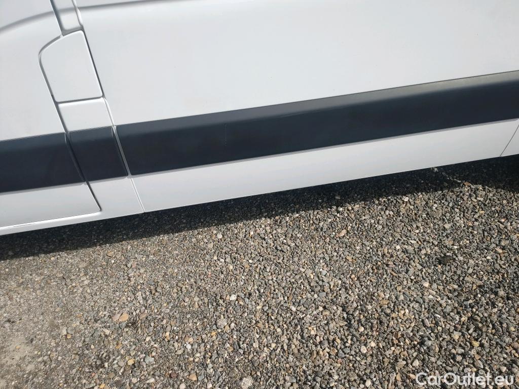  Renault  Master RENAULT  / 2019 / 4P / furgón Furgón T L2H2 3500 Bl dCi 81kW (110CV) #17