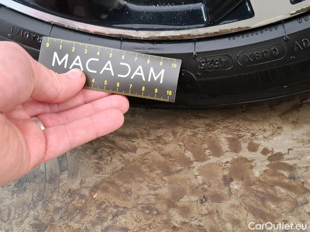  Peugeot  3008 PEUGEOT  / 2020 / 5P / SUV PureTech 180 S&S EAT8 GT Pack #14