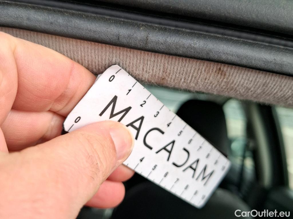  Nissan  Micra NISSAN  / 2016 / 5P / Berline IG-T 92 Business Edition #14