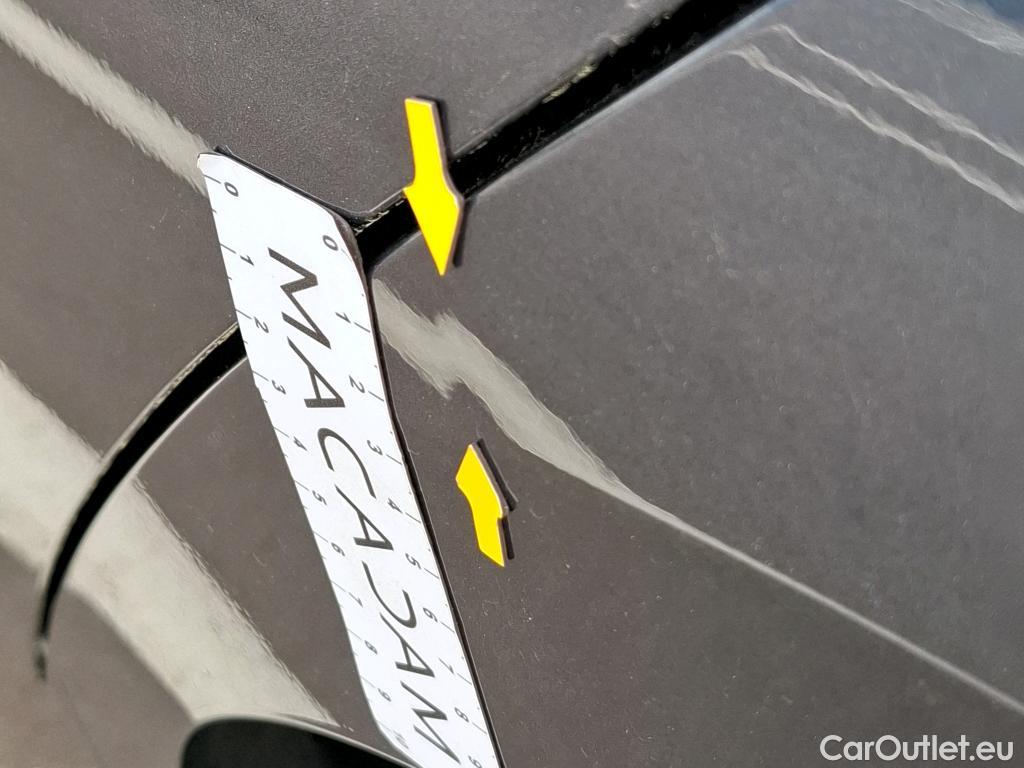  Nissan  Micra NISSAN  / 2016 / 5P / Berline IG-T 92 Business Edition #18