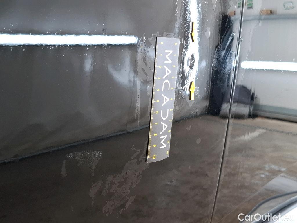  Peugeot  3008 PEUGEOT  / 2020 / 5P / SUV PureTech 180 S&S EAT8 GT Pack #25