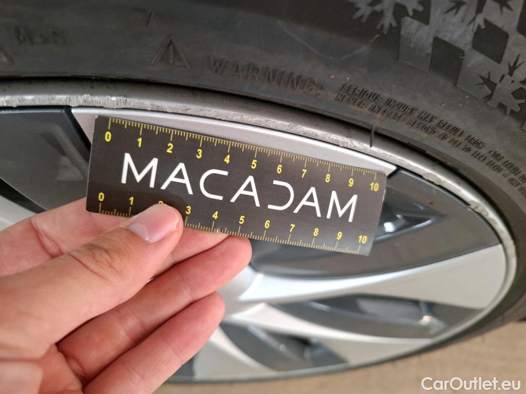  Tesla  Model Y TESLA  / 2020 / 5P / SUV Long Range Dual Motor AWD #14