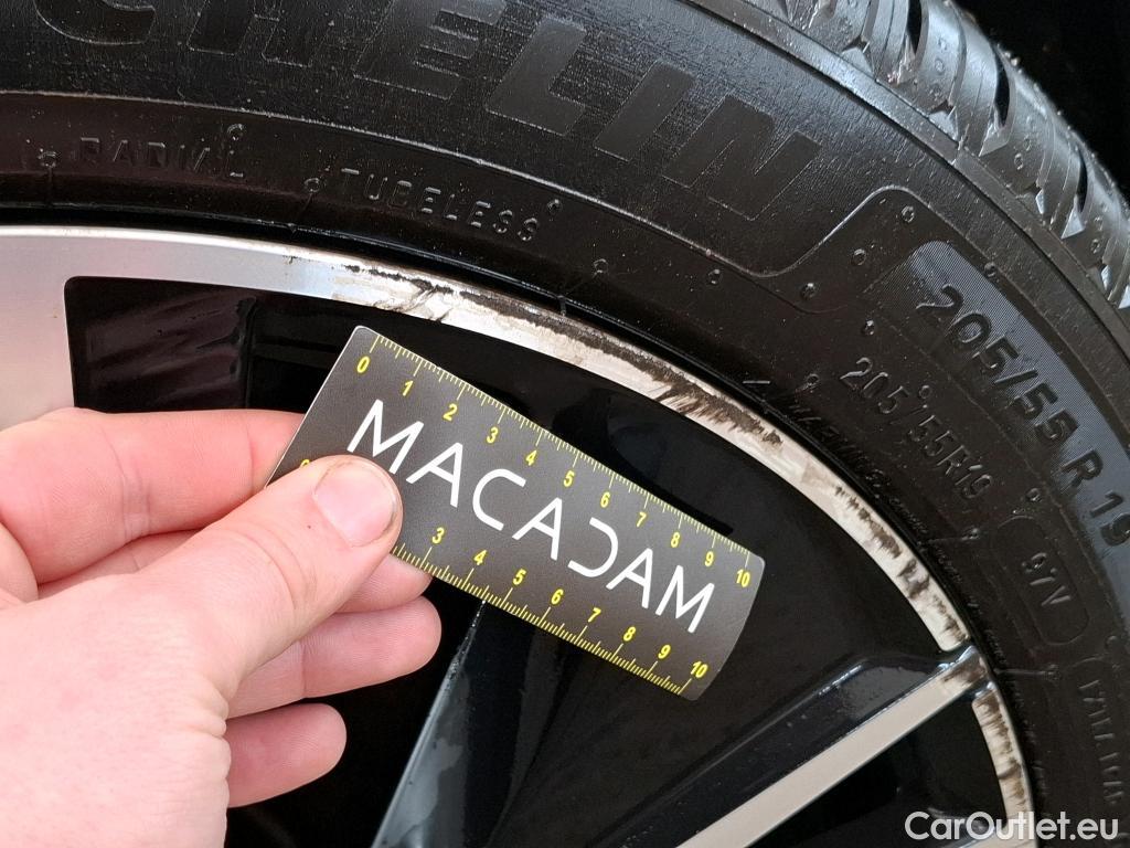  Peugeot  3008 PEUGEOT  / 2020 / 5P / SUV PureTech 180 S&S EAT8 GT Pack #2