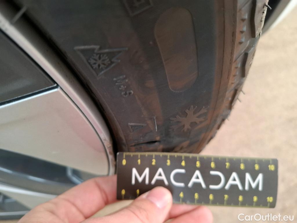  Tesla  Model Y TESLA  / 2020 / 5P / SUV Long Range Dual Motor AWD #2